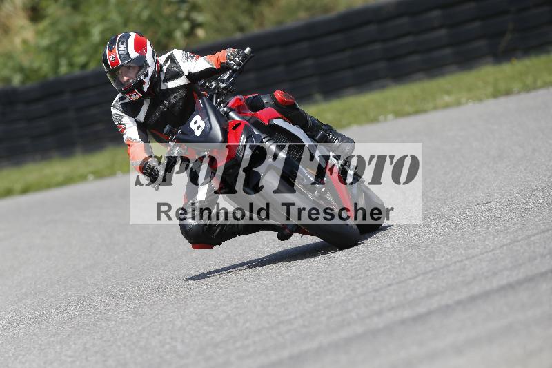 /Archiv-2025/27 12.06.2025 Ducati Schweiz Trackday Warmup  ADR/gelb-jeaune/8